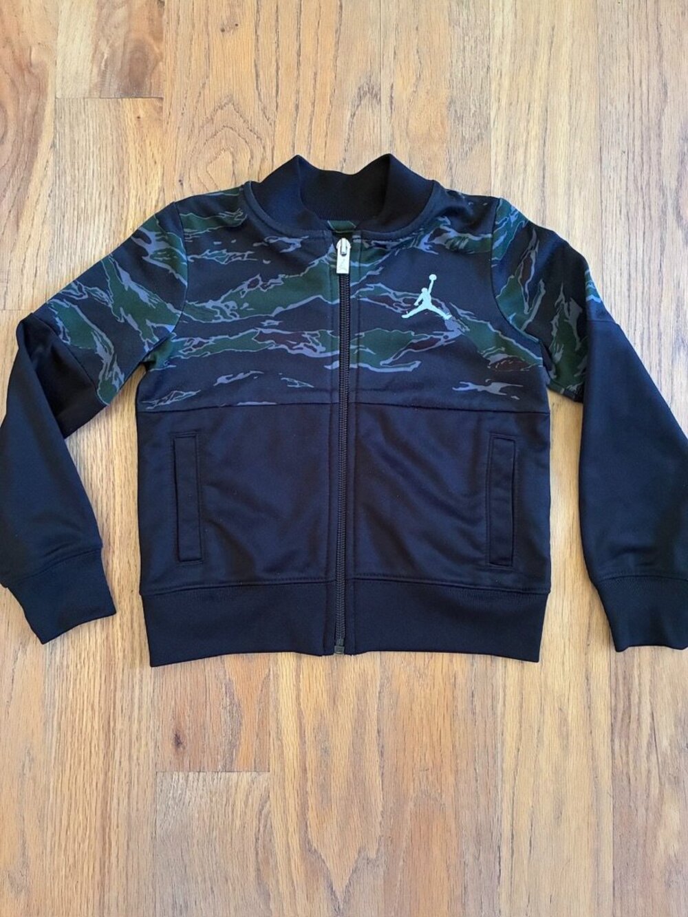 Jordan Toddler 2T Green Camo Black Full Zip Track Jacket